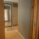 Apartment Prime Location, Free Parking, Private Balcony