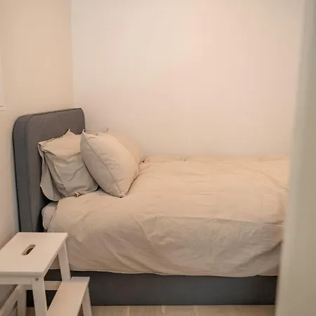 Prime Location, Free Parking, Private Balcony Daire Stavanger